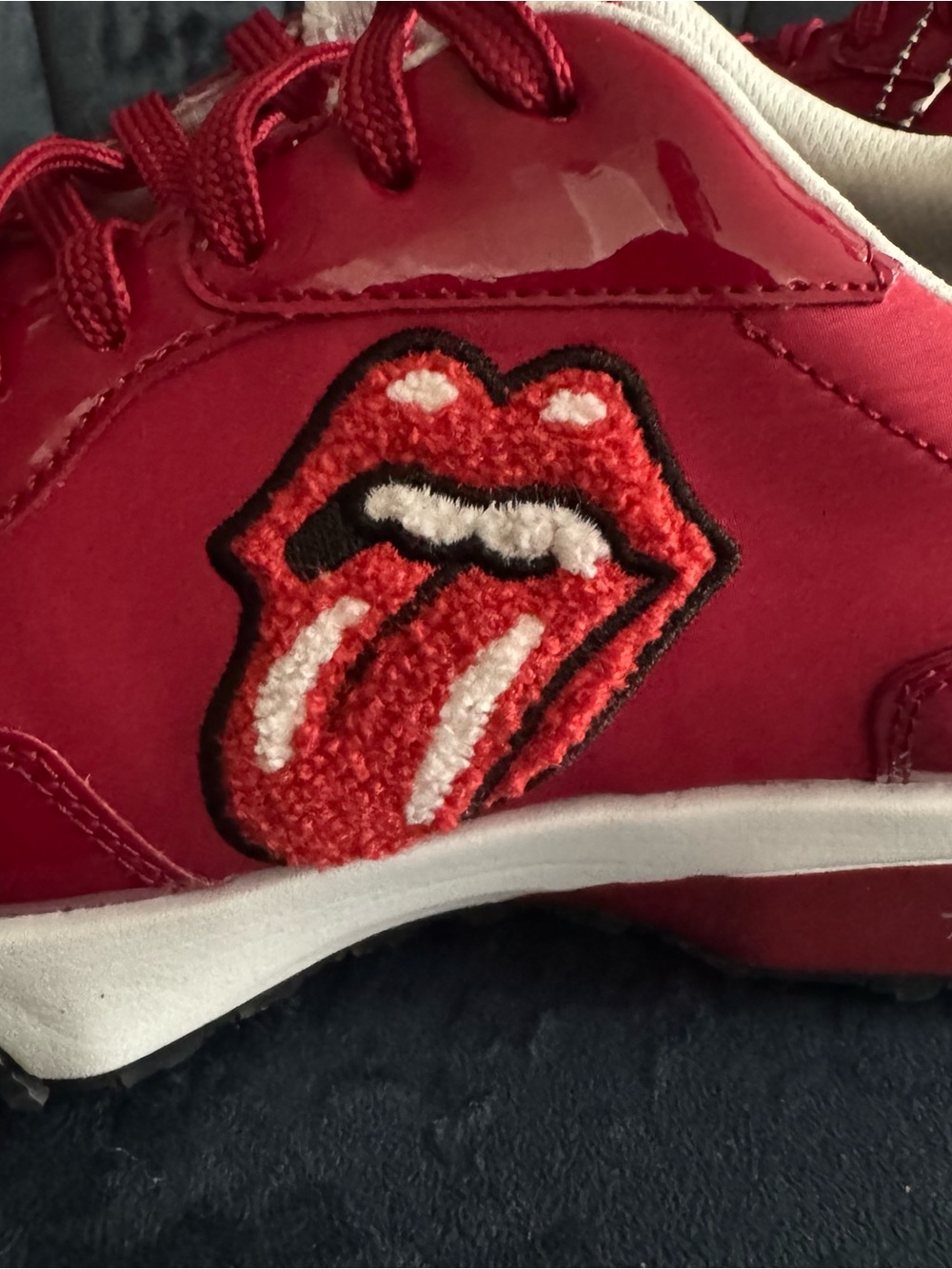 Skechers x Rolling Stones Lick Red Upper Cut Neo Jogger Sneakers Size 10 - Picture 9 of 14
